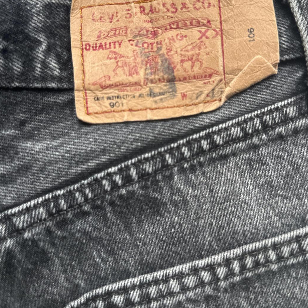 Levis 901 Vintage Womens Denim Shorts (26W)