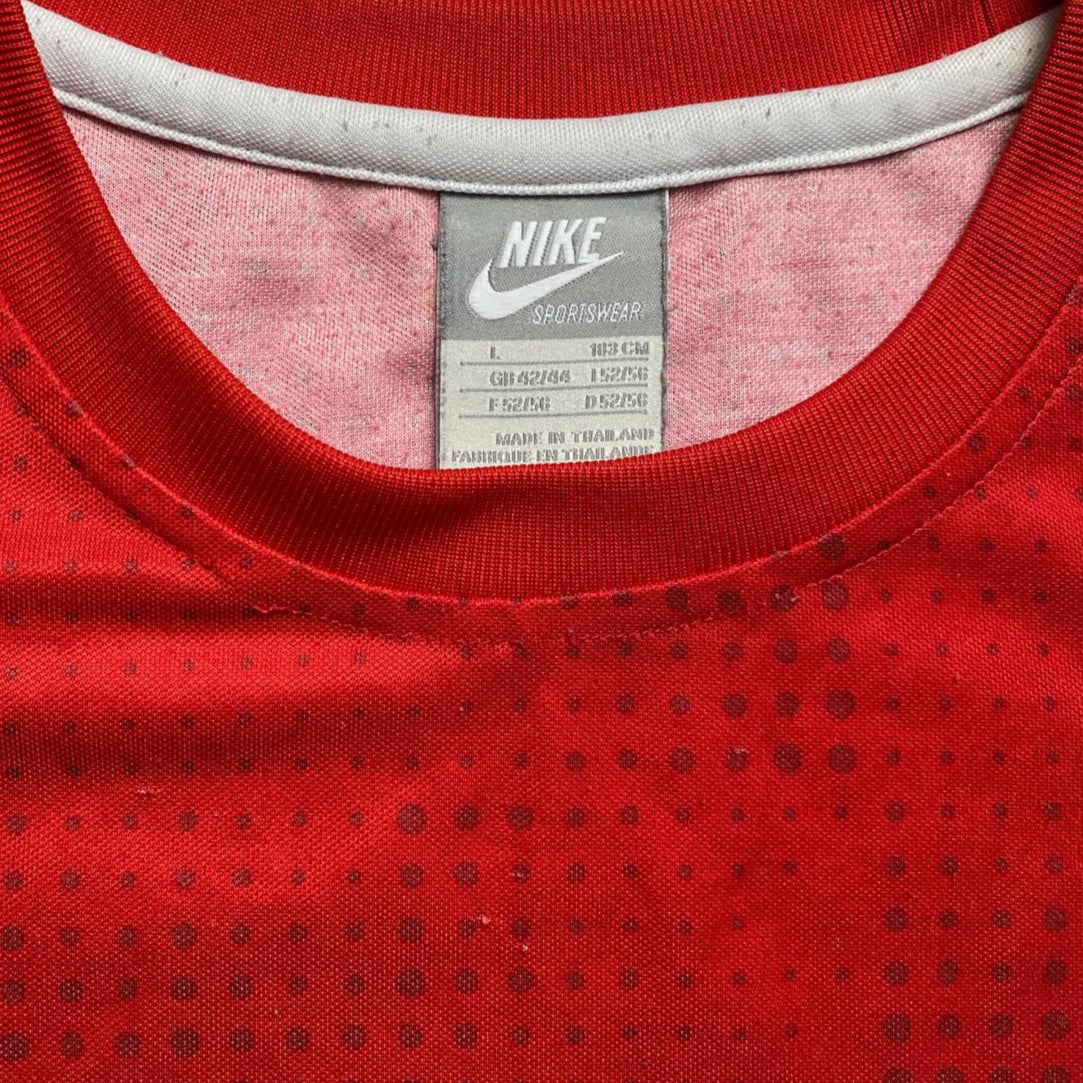Nike Air Vintage Red and White Jersey T Shirt (L)