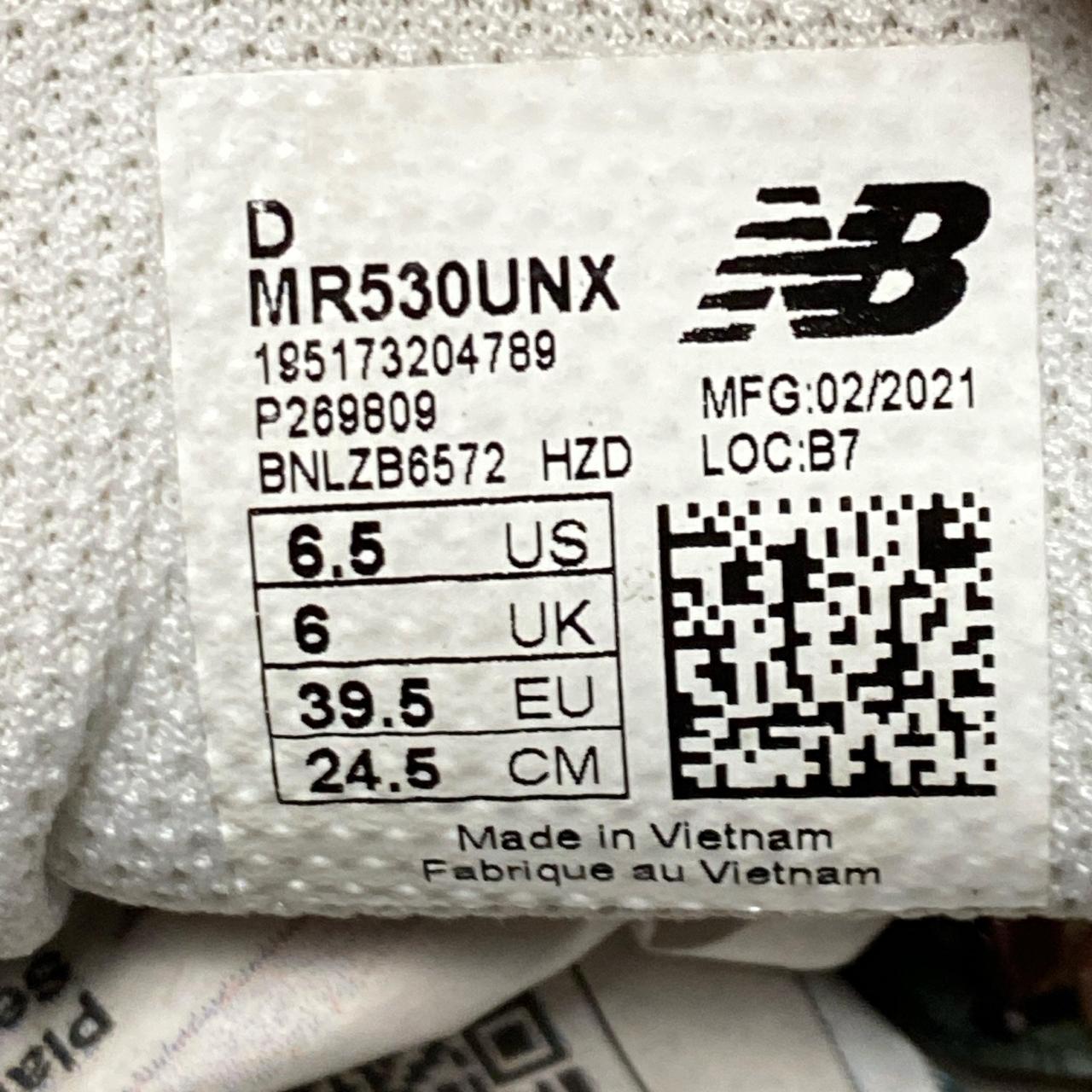 New Balance 530 White Black and Yellow Trainers (UK 6)