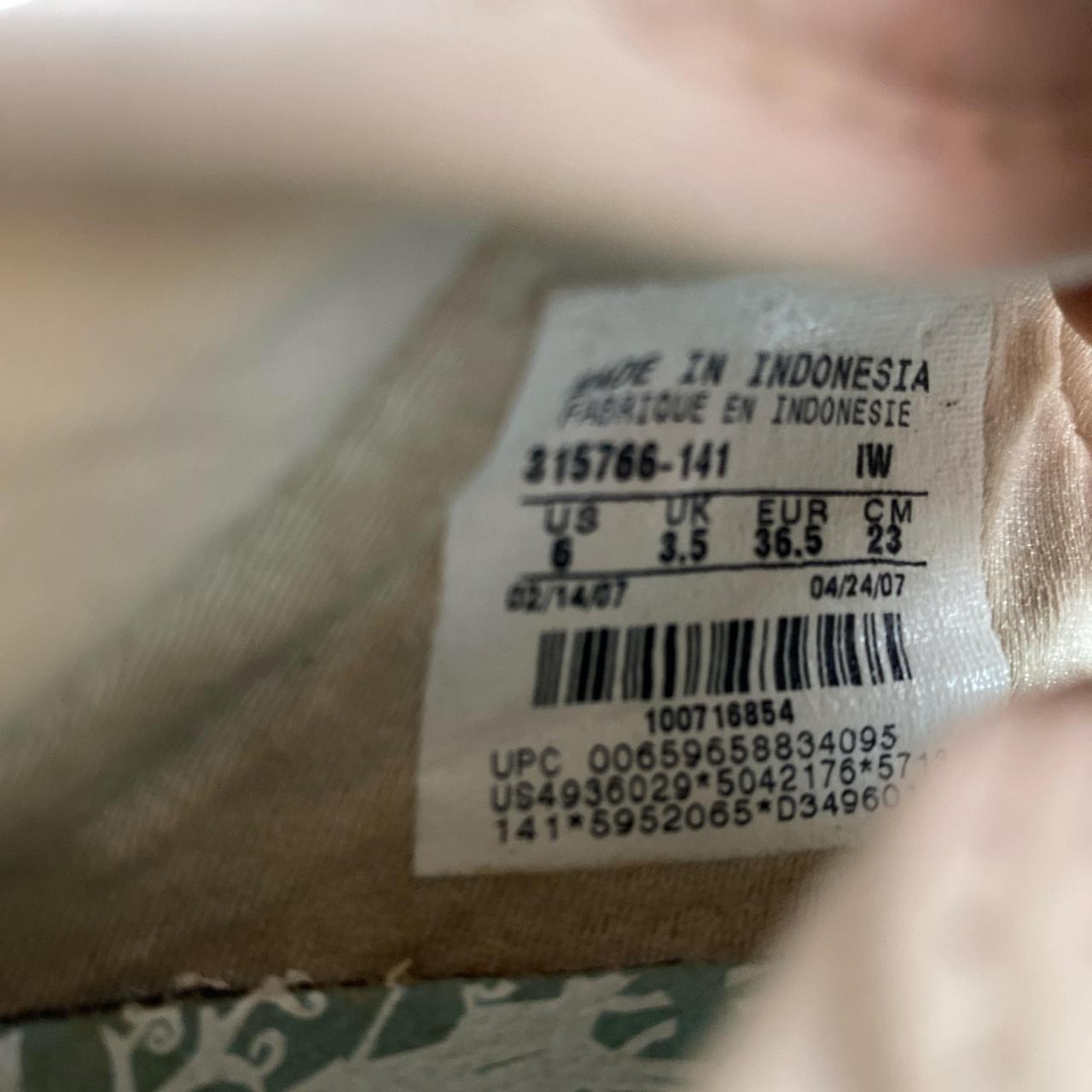 Nike Air Rift Vintage Floral White and Light Blue Tabi Split Toe Trainers (UK 3.5)