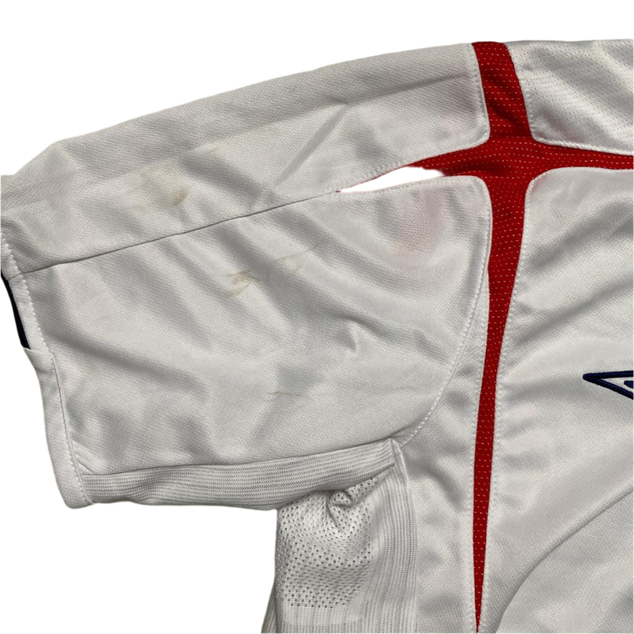 England Umbro Home White and Red Vintage 2005-2007 Football Jersey (M)