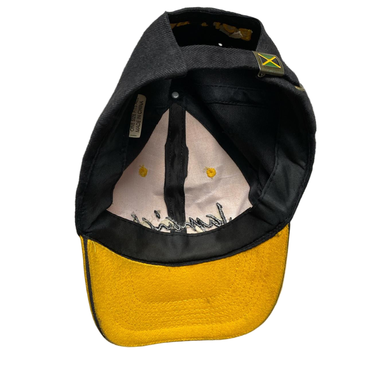 Jamaica Yellow and Black Cap