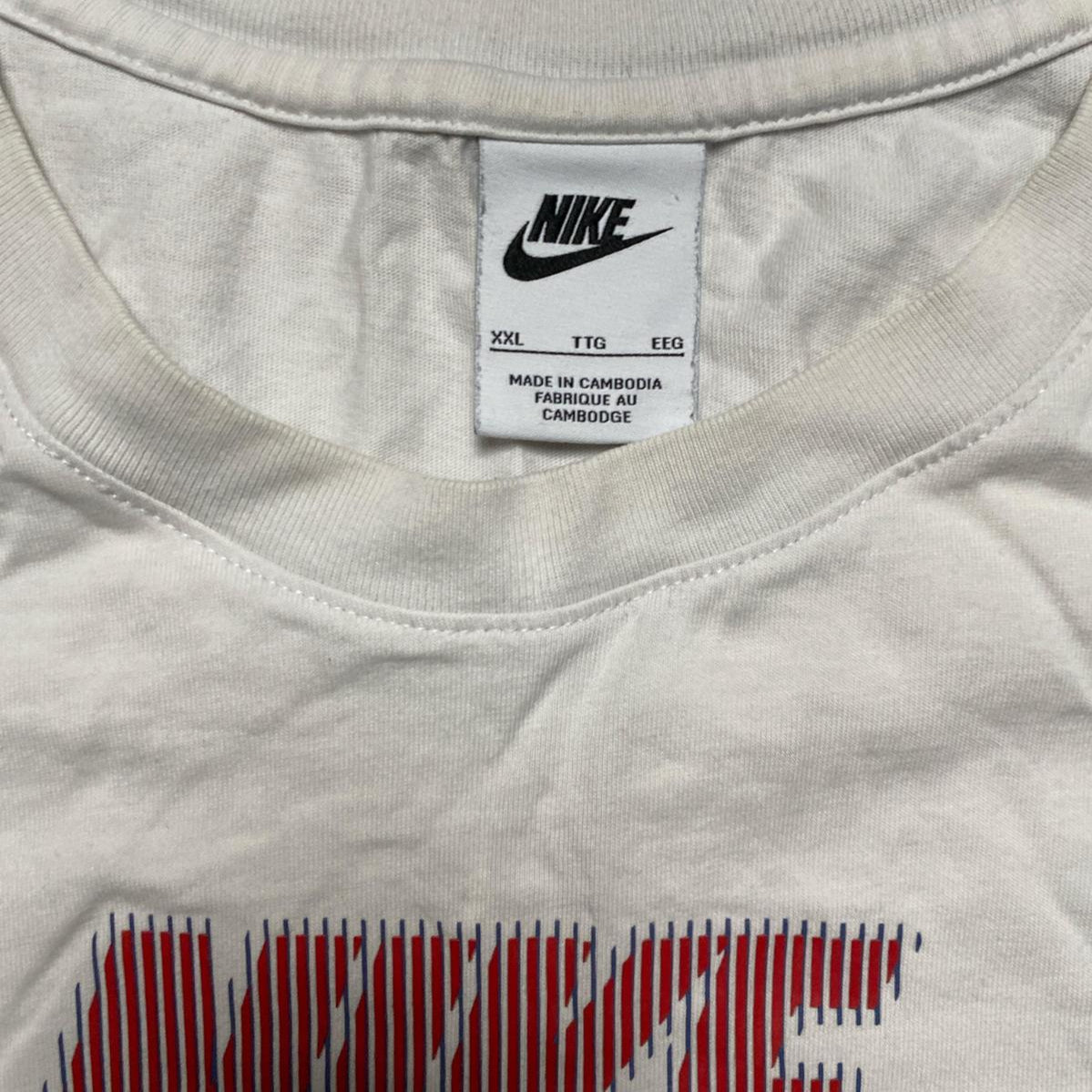 Nike White Blue and Red Swoosh T Shirt (2XL)