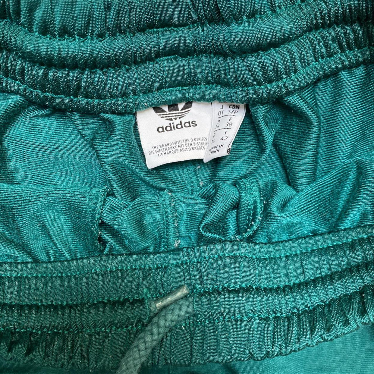 Adidas Originals Womens Popper Shorts Green and White (UK 10)