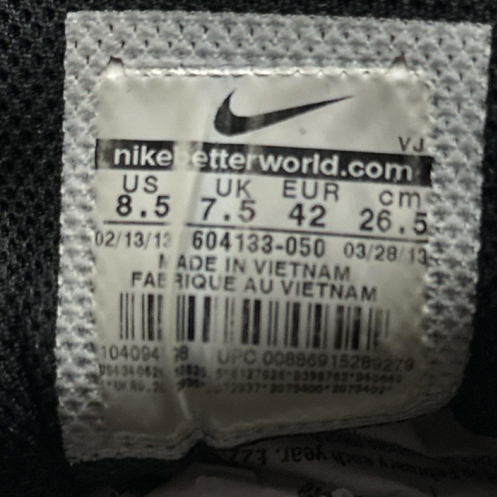 Nike TN Air Max Plus Black (UK 7.5)
