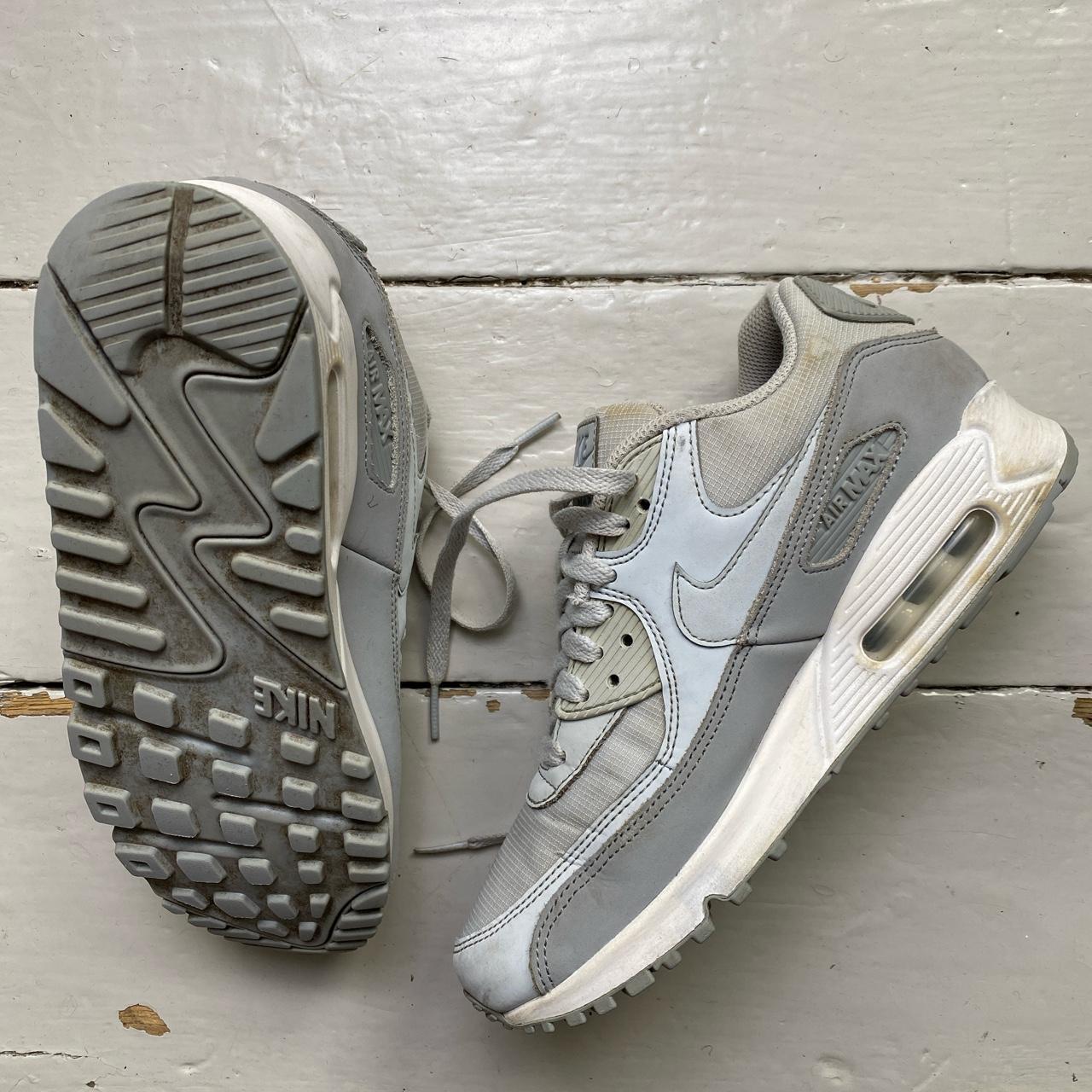 Nike Air Max 90 Grey and White