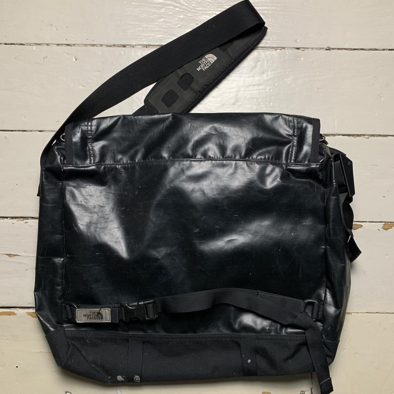 The North Face Messenger Side Bag Black and White