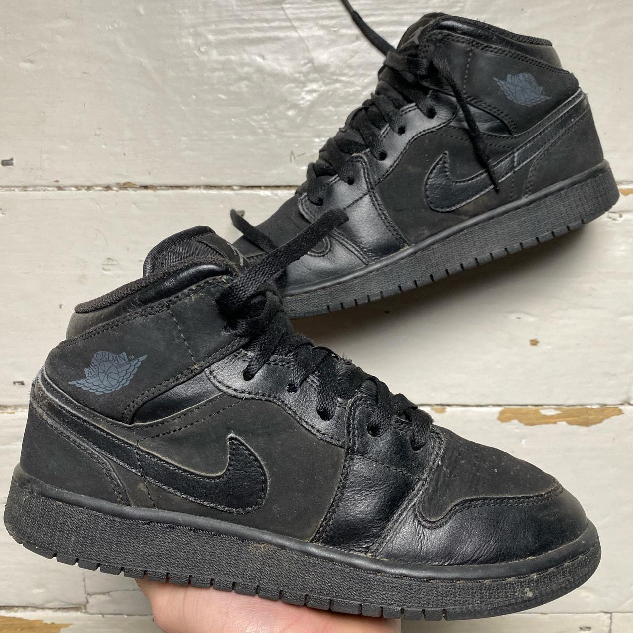 Jordan 1 Mid Black