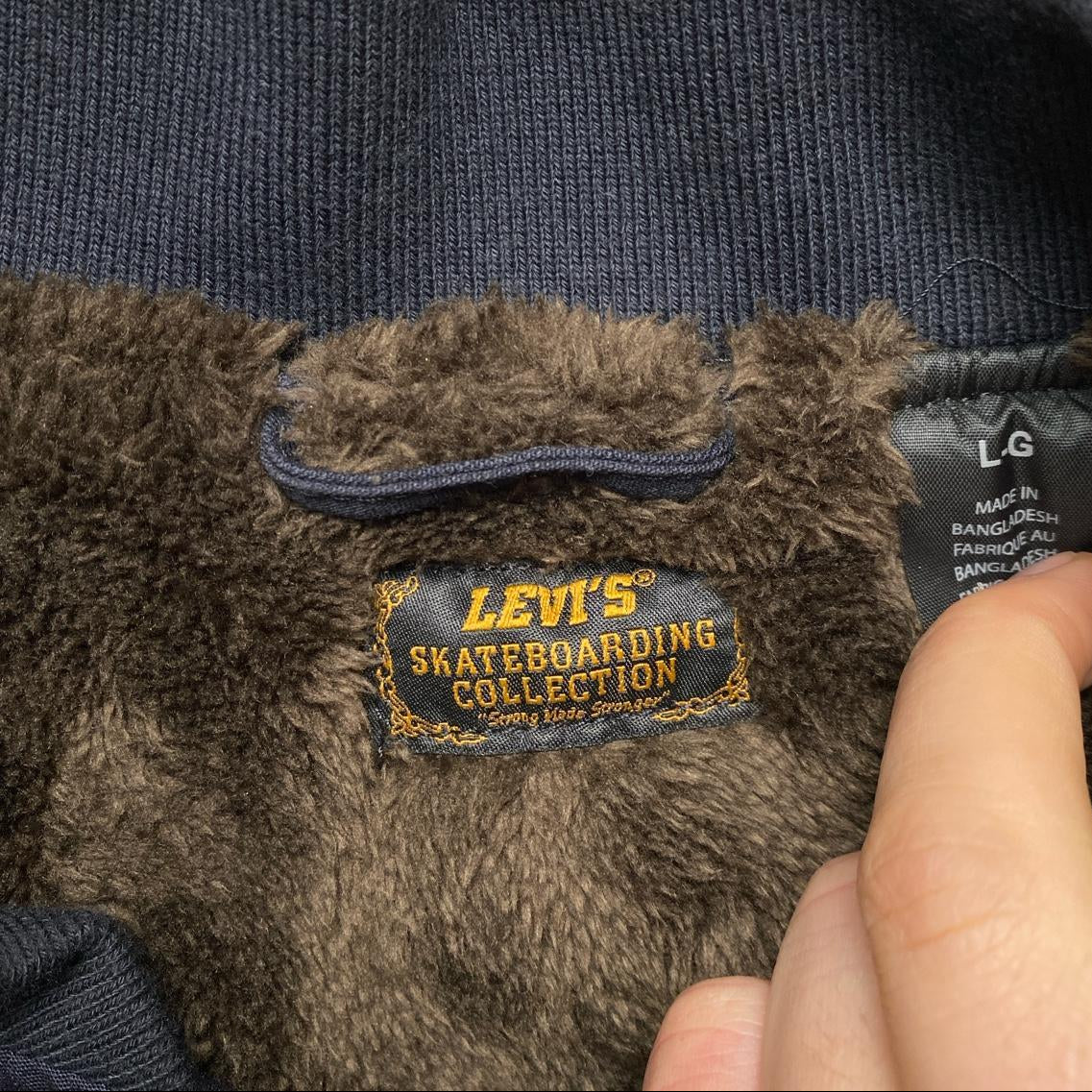 Levis Skateboarding Navy and Brown Sherpa Lining Bomber Jacket (L)