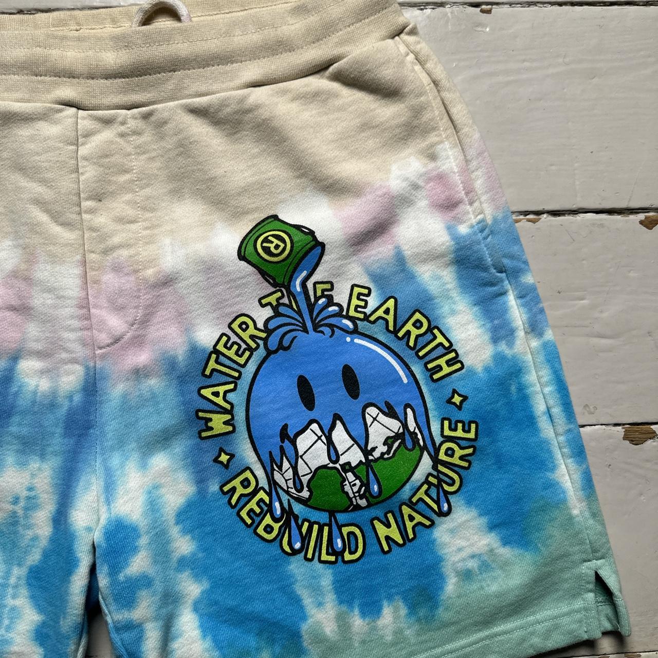 Chinatown Market Smiley Environmental Shorts