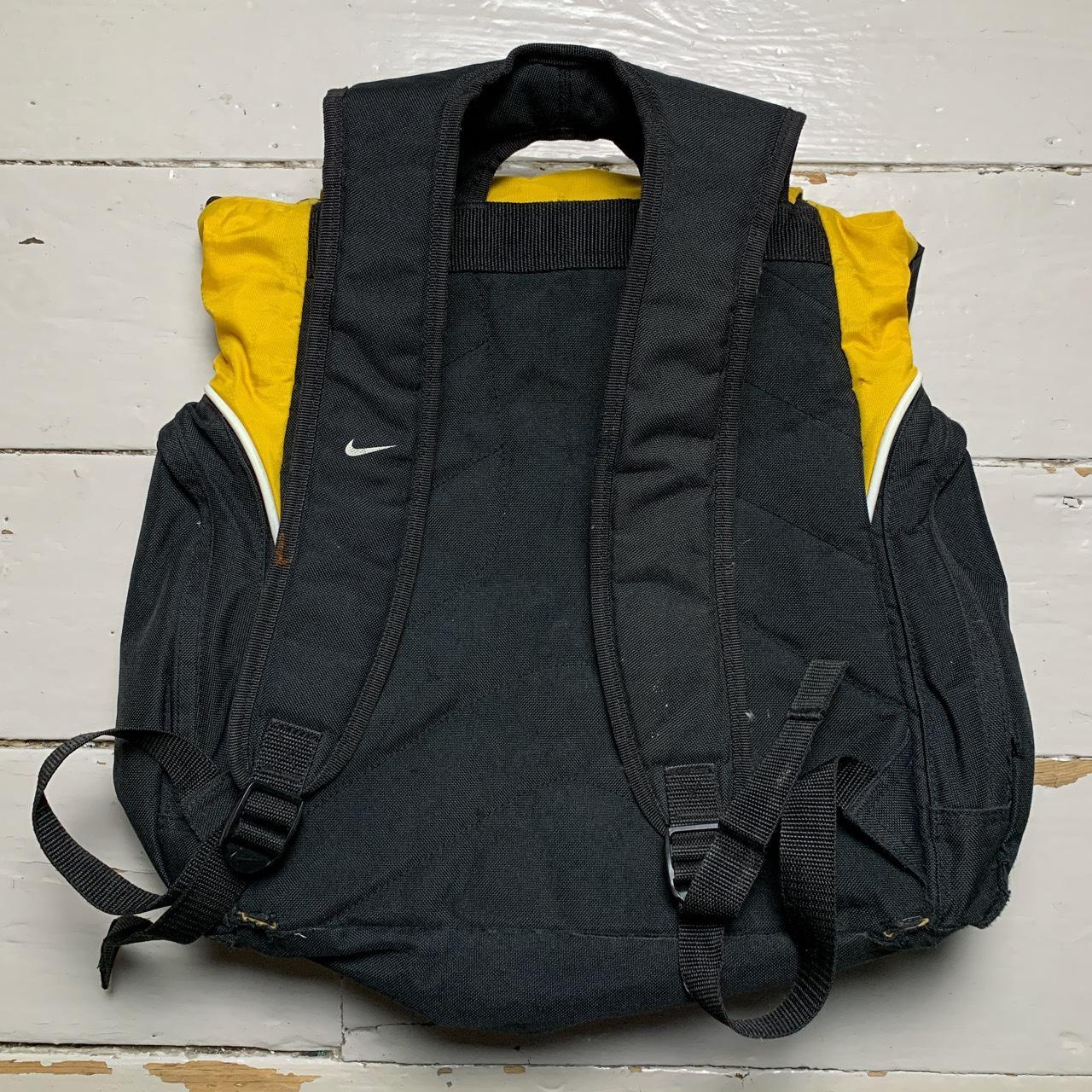 Nike 90’s Vintage Bag Rucksack Black and Yellow