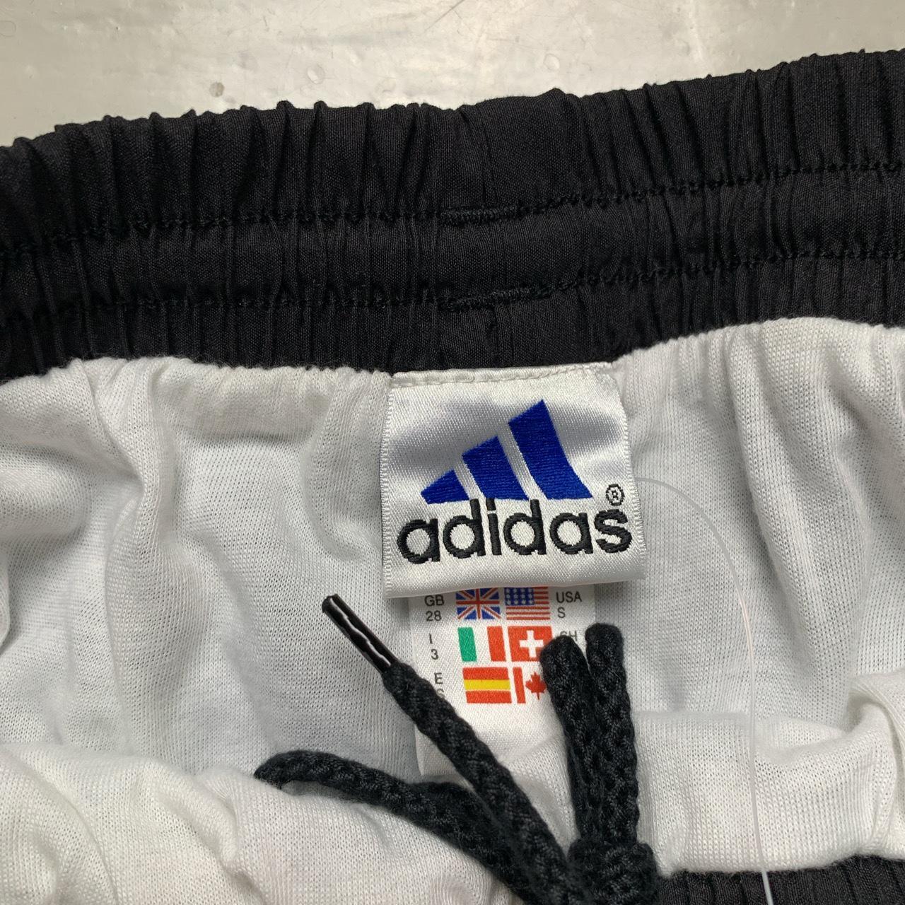 Adidas Vintage 90’s Shell Trackpant Shorts Black Grey and Green