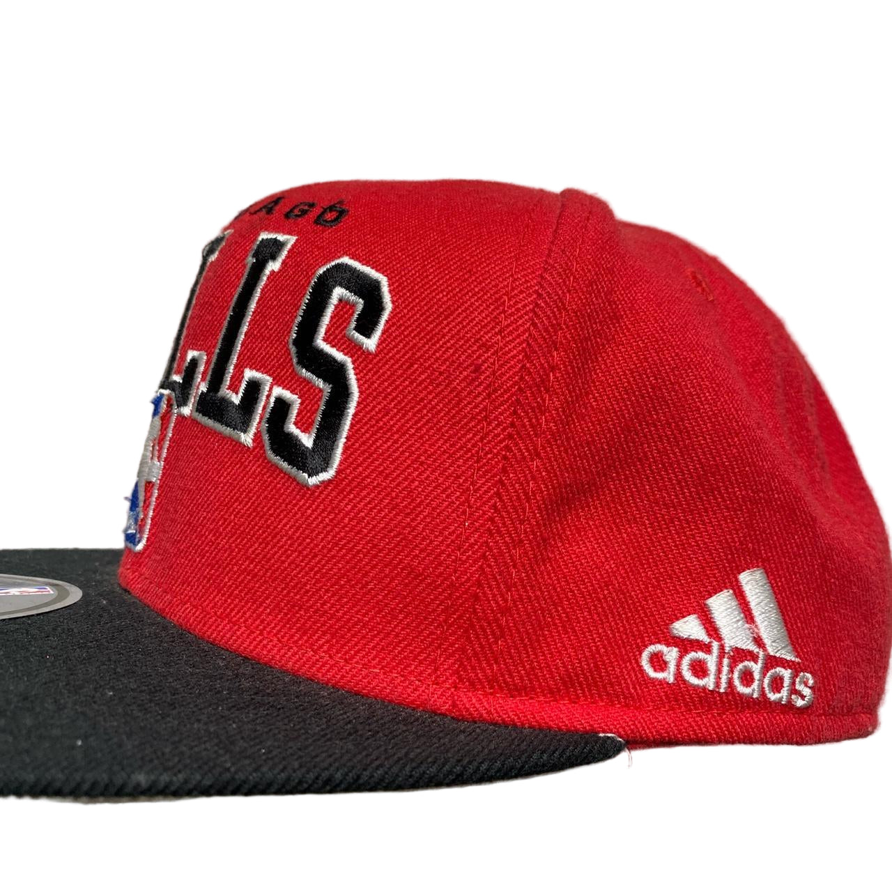 Chicago Bulls Red and Black Adidas Snapback Cap