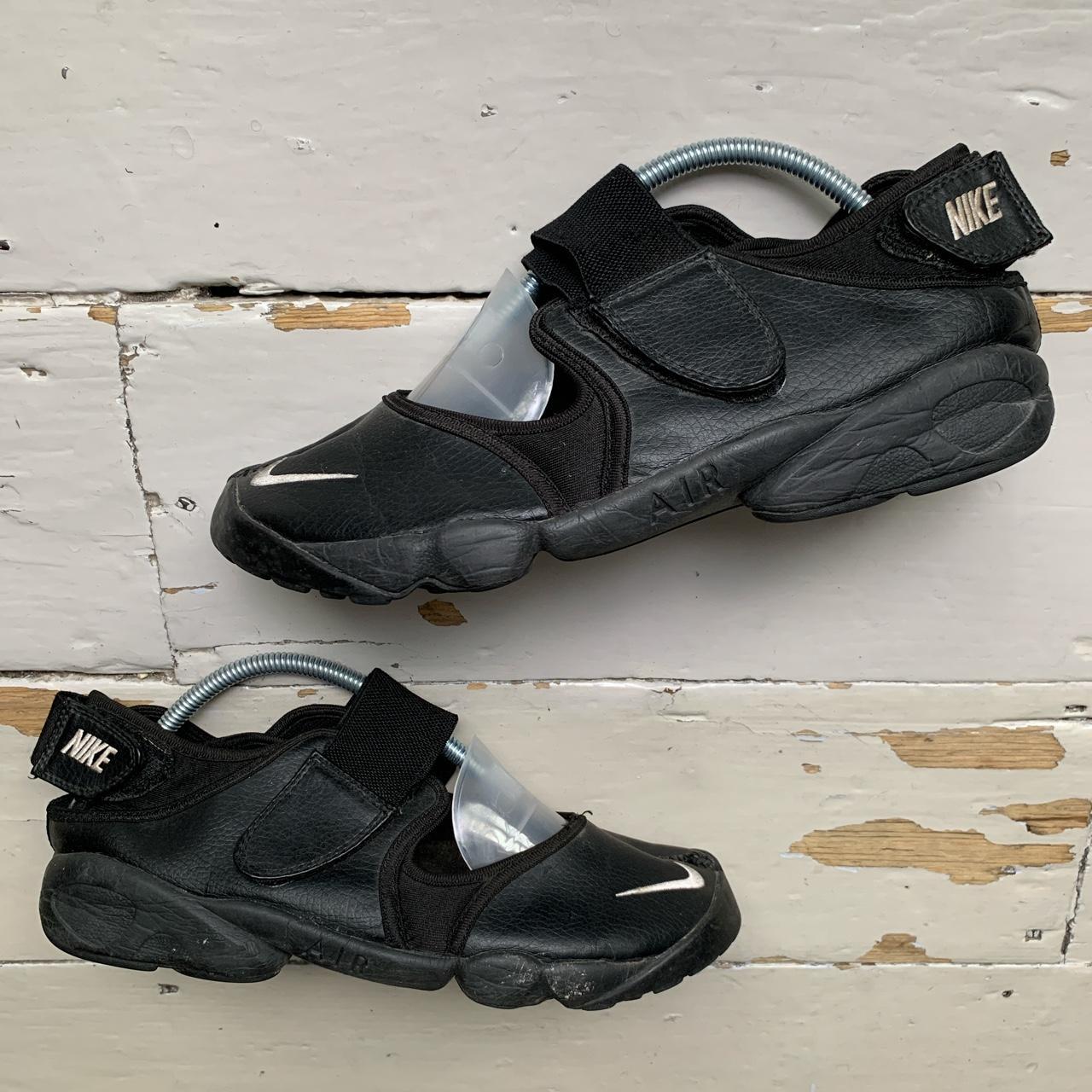 Nike Air Rift Vintage 2009 Leather Black and White Tabi Toe