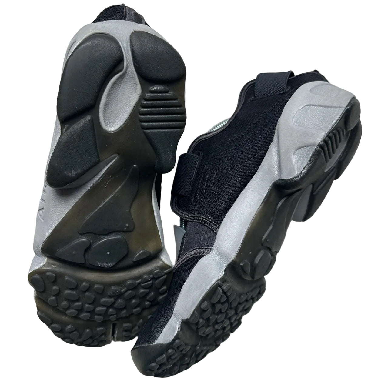 Nike Air Rift Black Red and Grey Tabi Toe Vintage 2004 (UK 9)