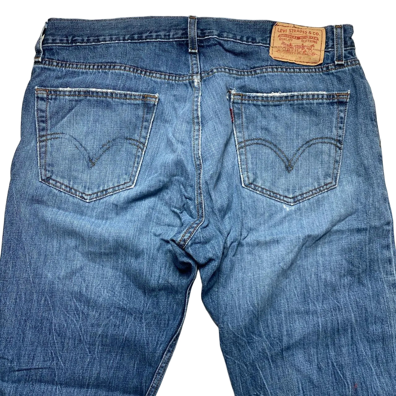 Levis 514 Slim Straight Distressed Jeans (36W)