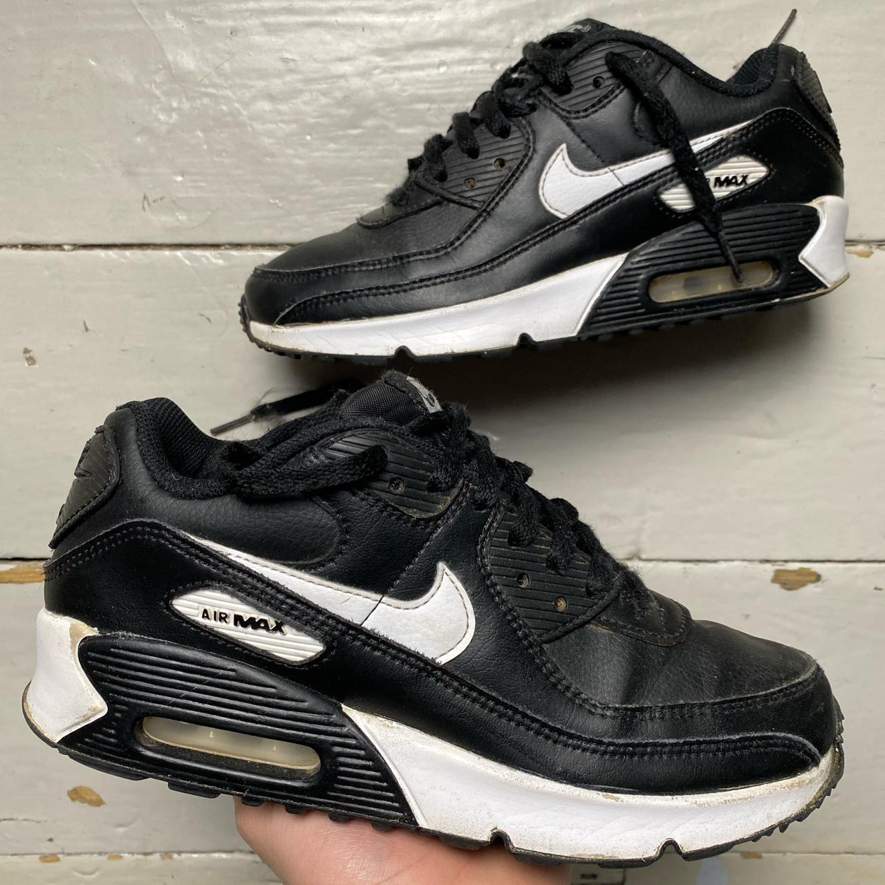 Nike Air Max 90 Black and White