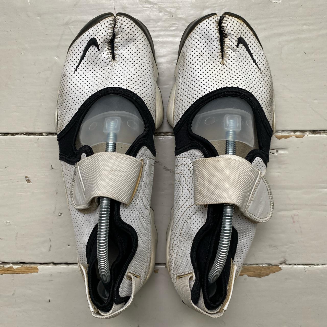 Nike Air Rift Vintage White and Black 2006