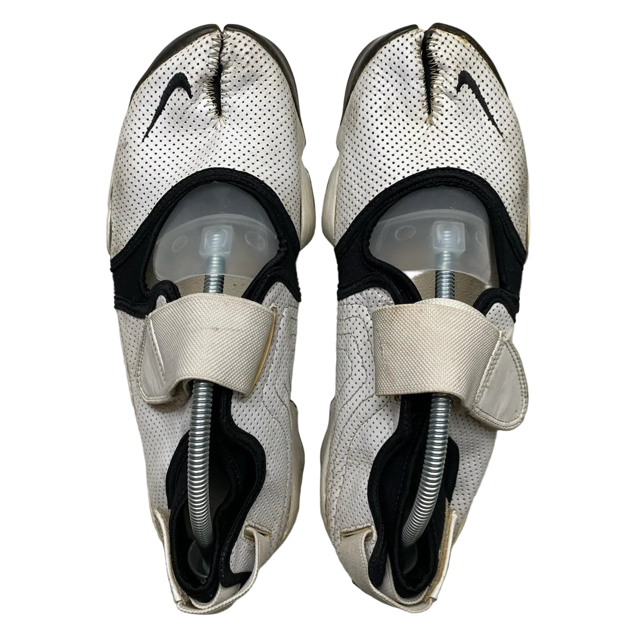 Nike Air Rift Vintage White and Black 2006 (UK 10)
