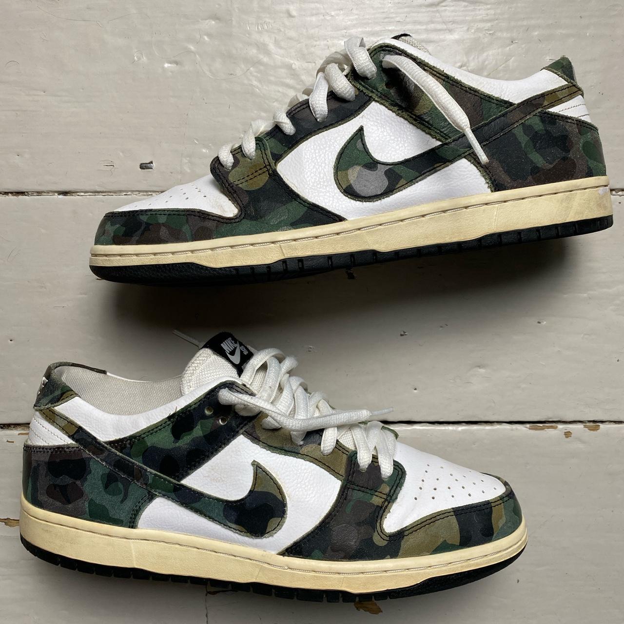Nike SB Dunk Low Camo Legion Green