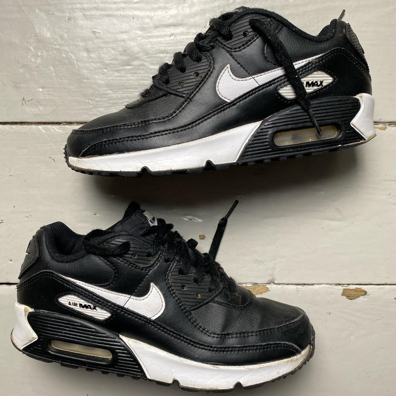 Nike Air Max 90 Black and White