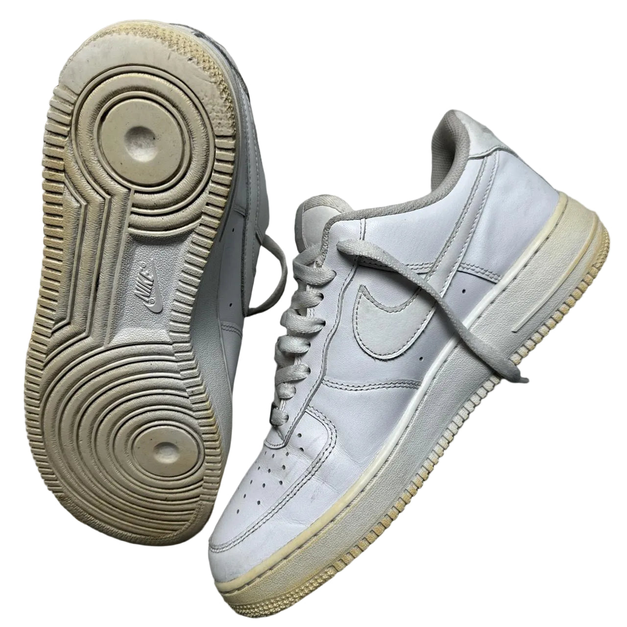 Nike Air Force 1 White (UK 8)