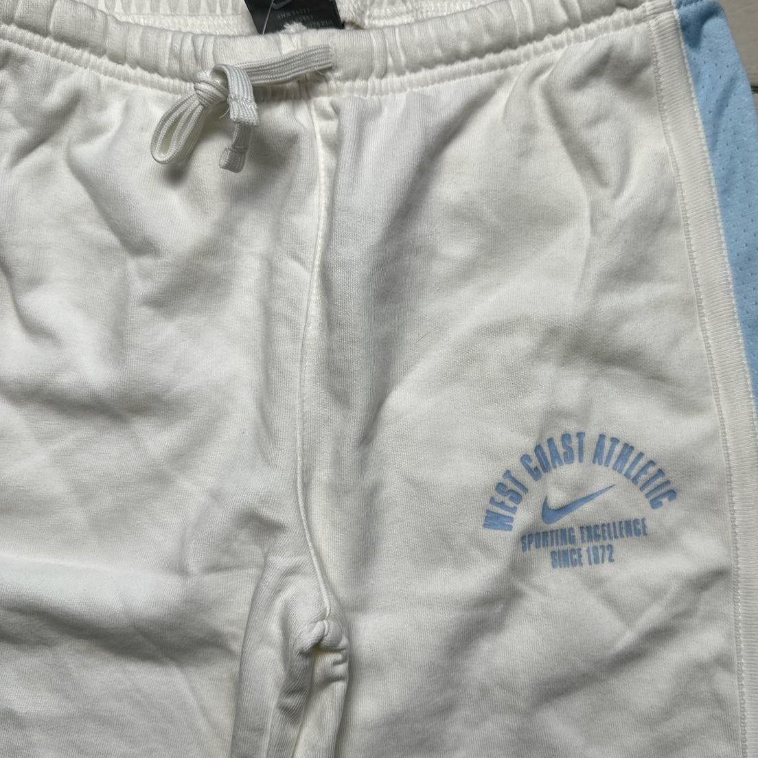 Nike Vintage White and Baby Blue Y2K Tracksuit Bottoms (S)