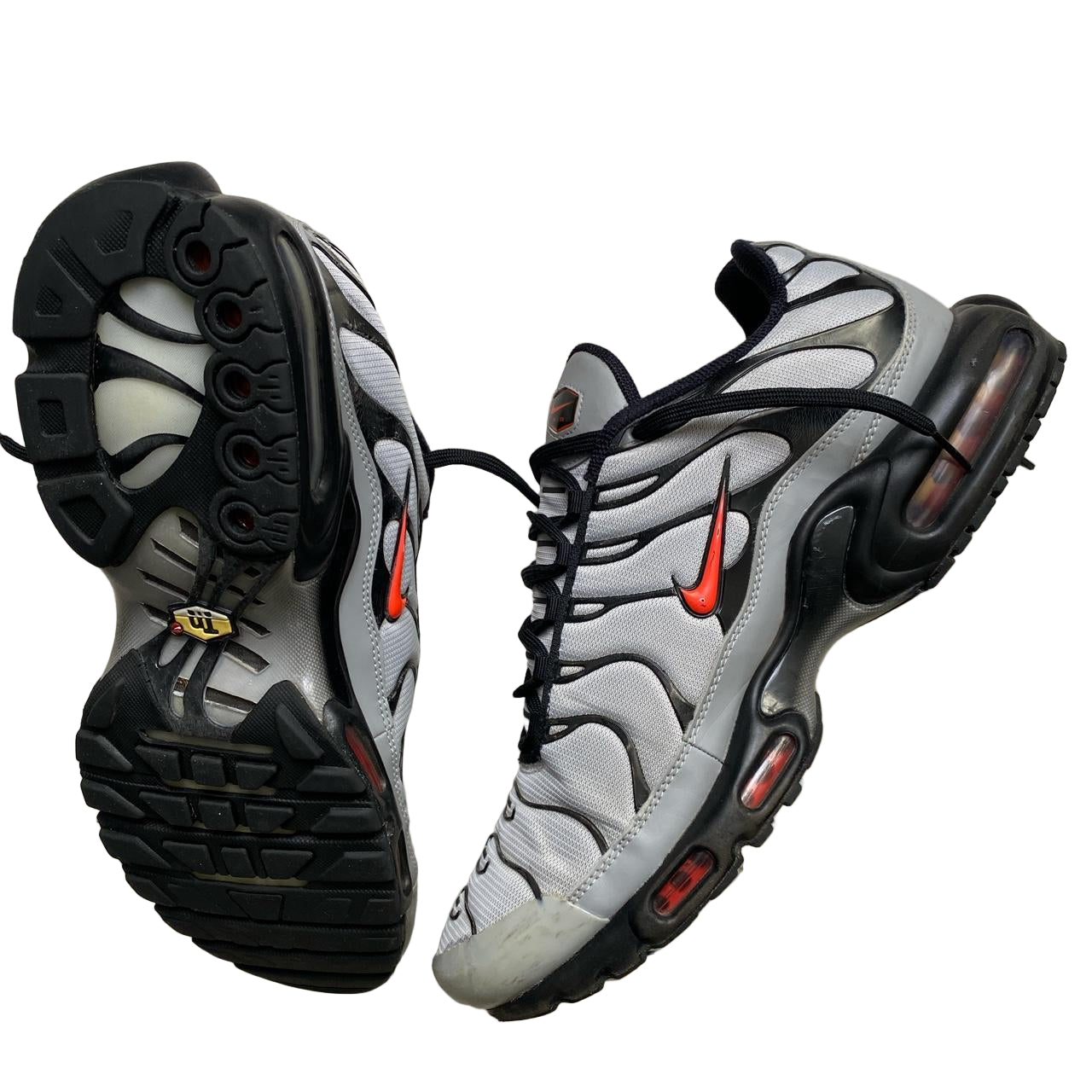 Nike TN Air Max Plus Wolf Grey Black and Crimson Red (UK 12)