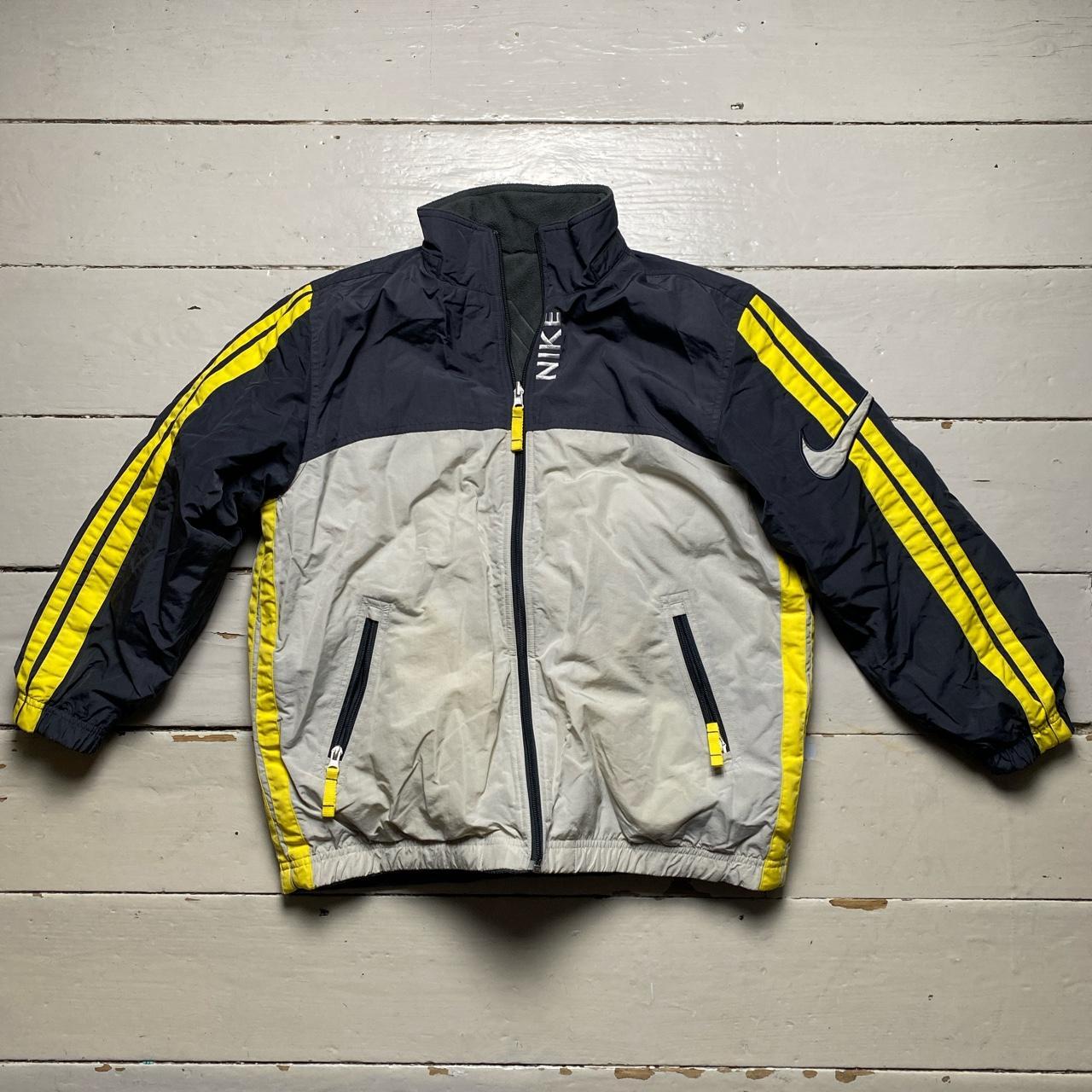Nike Vintage Womens Reversible Fleece and Puffer Jacket