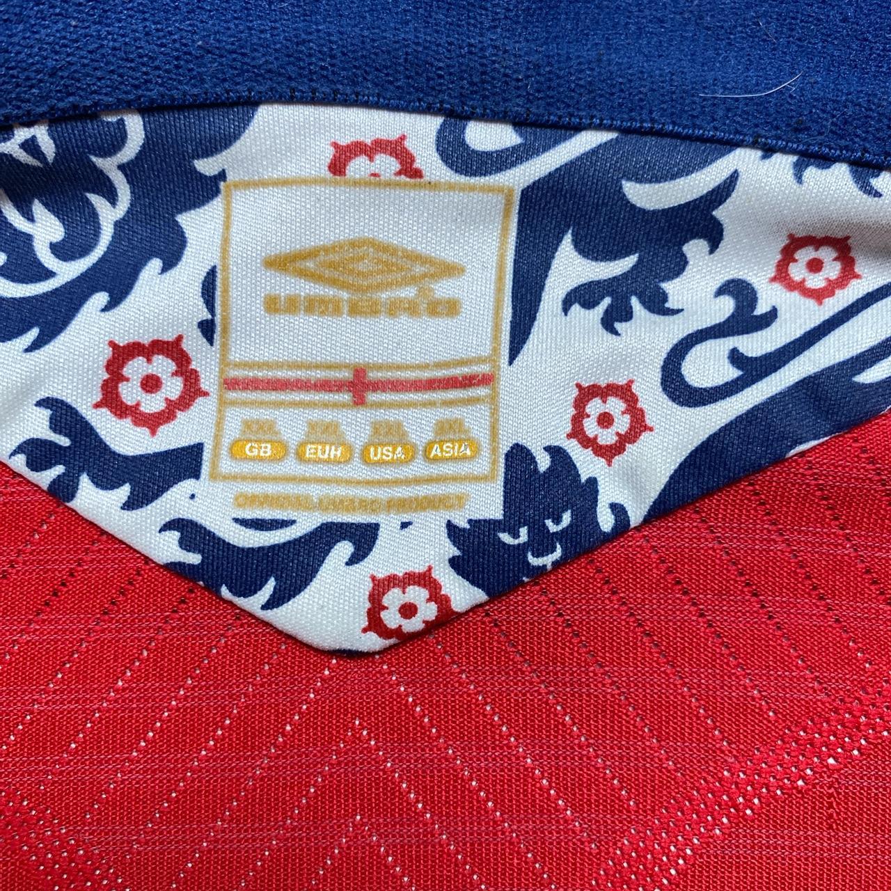 England Vintage Umbro Red Football Jersey 08-10