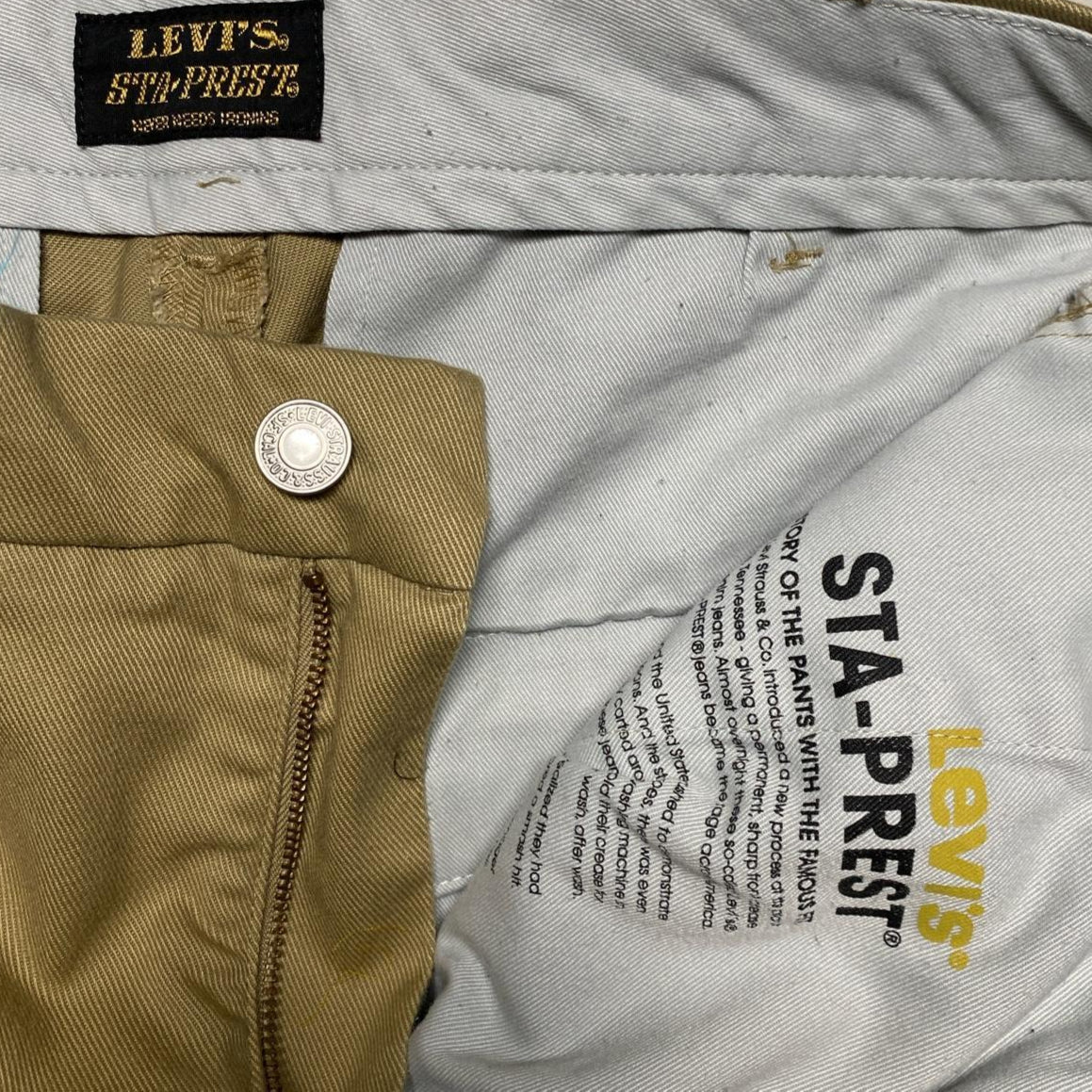 Levis Sta Prest Khaki Trousers (31W)