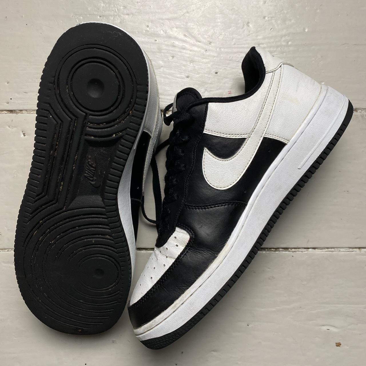 Nike Air Force 1 White and Black