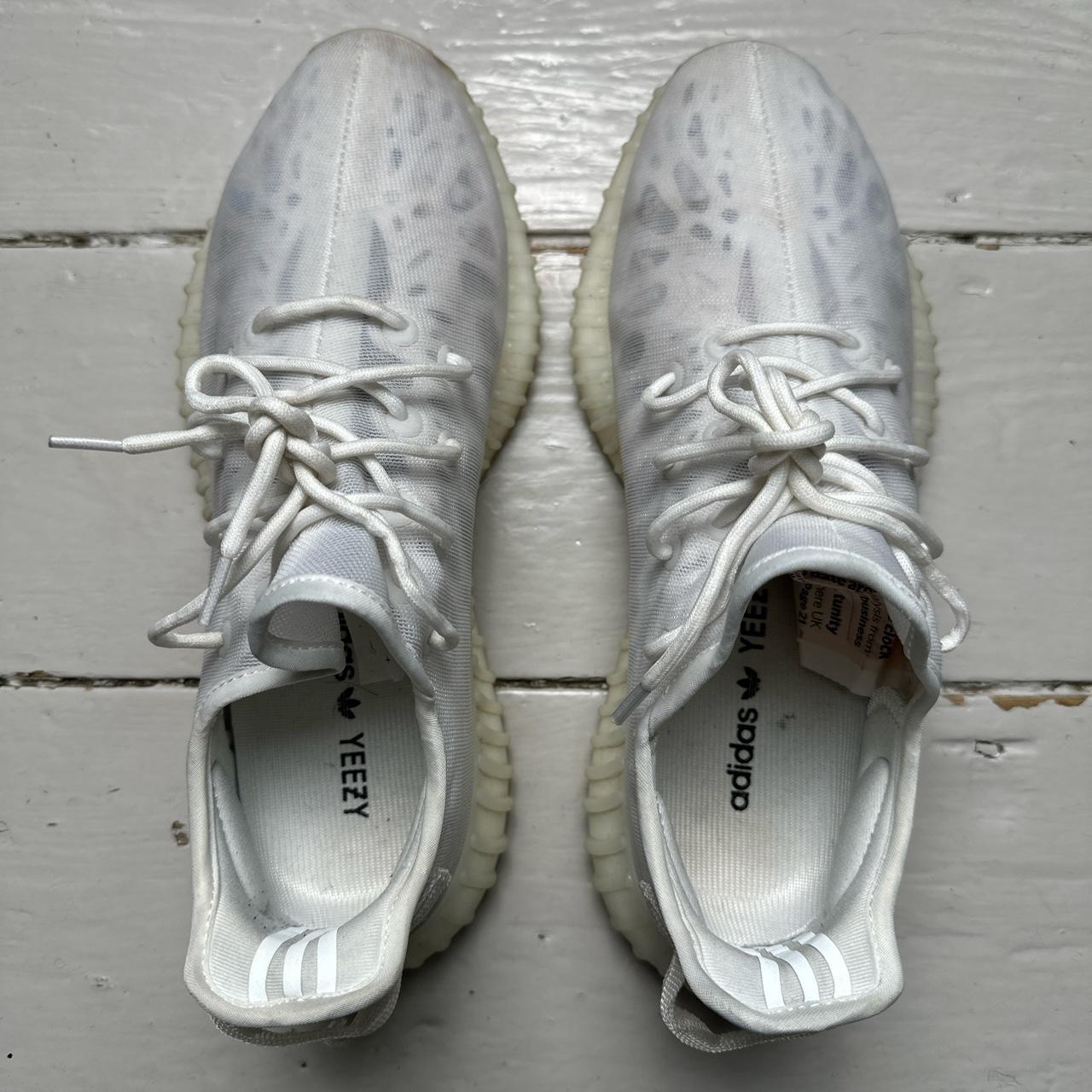 Yeezy 350 v2 Boost Mono White