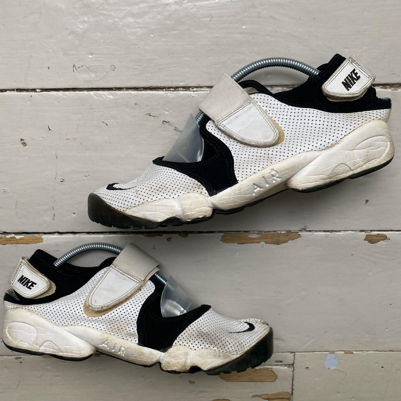 Nike Air Rift Vintage White and Black 2006