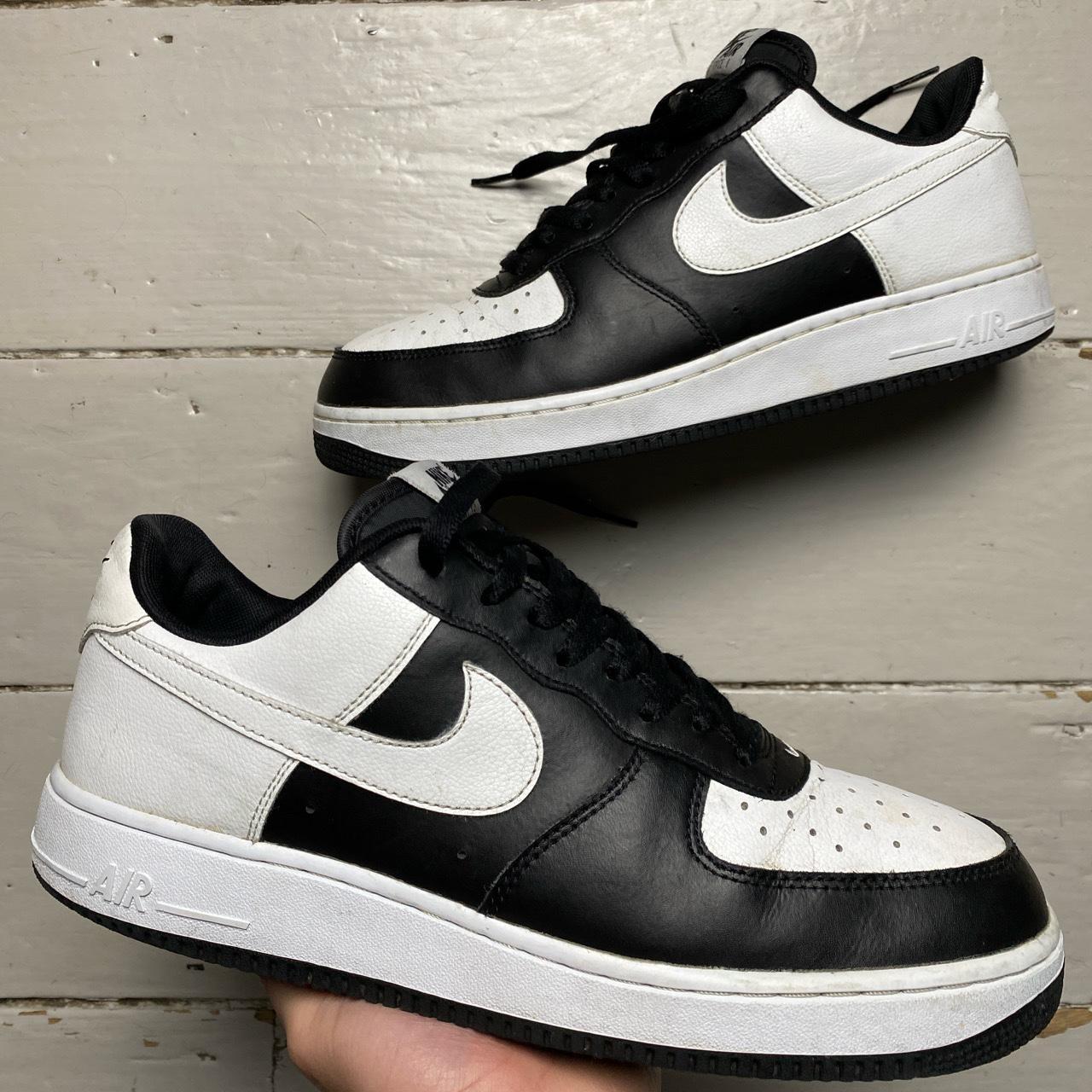 Nike Air Force 1 White and Black