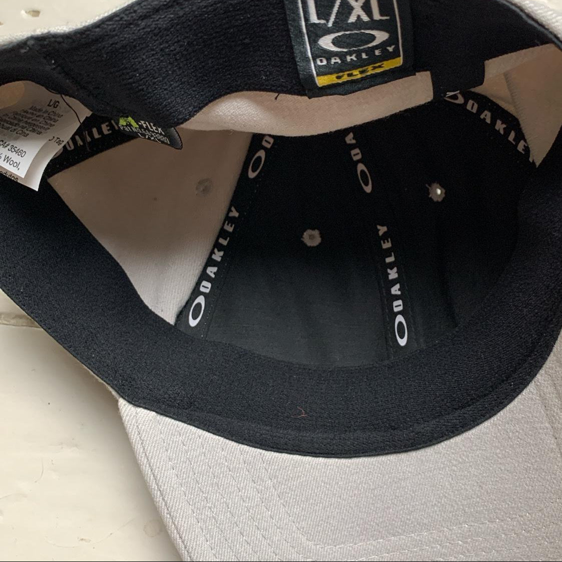 Oakley Fitted Grey Big O Cap