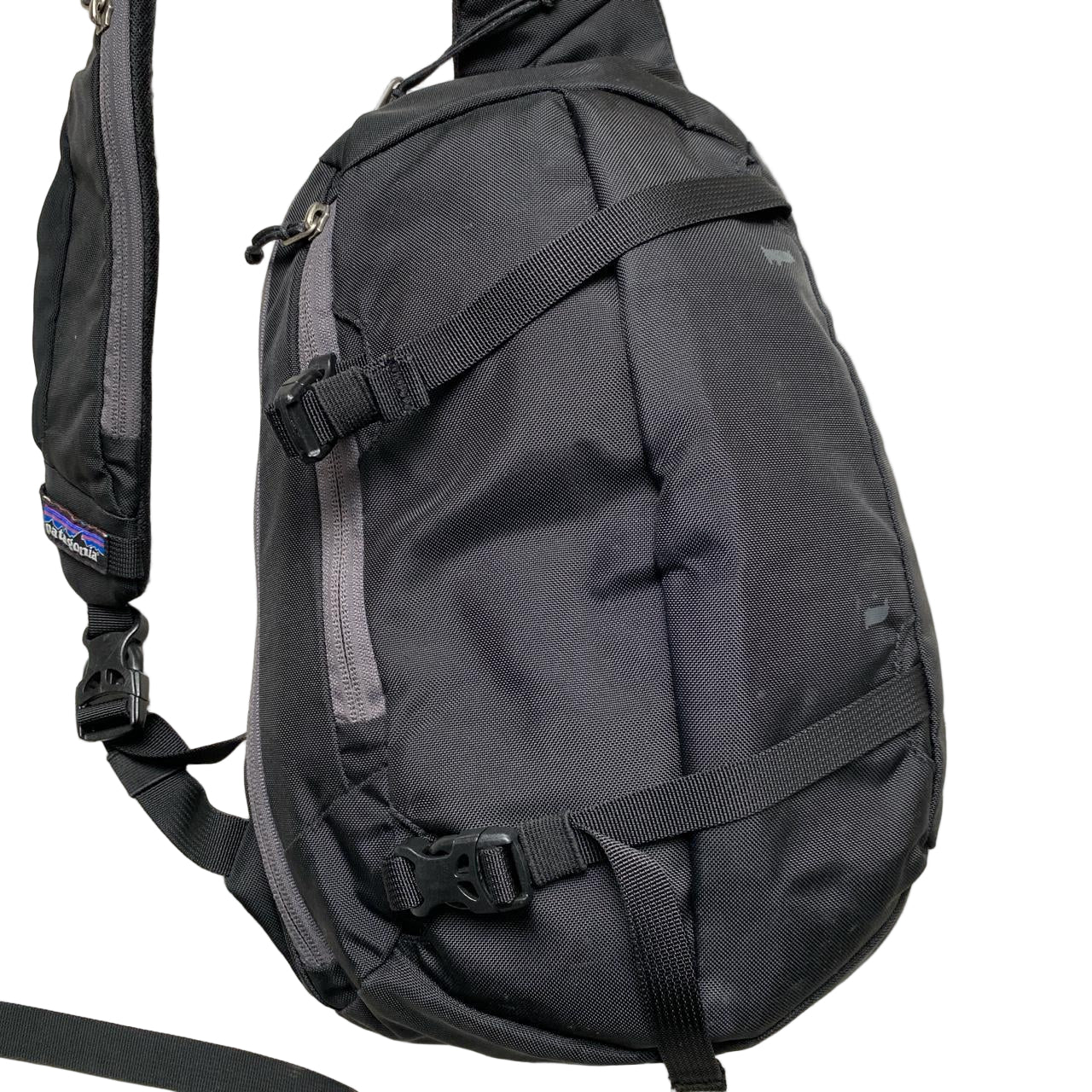 Patagonia 8L Atom Sling Cross Body Bag Black