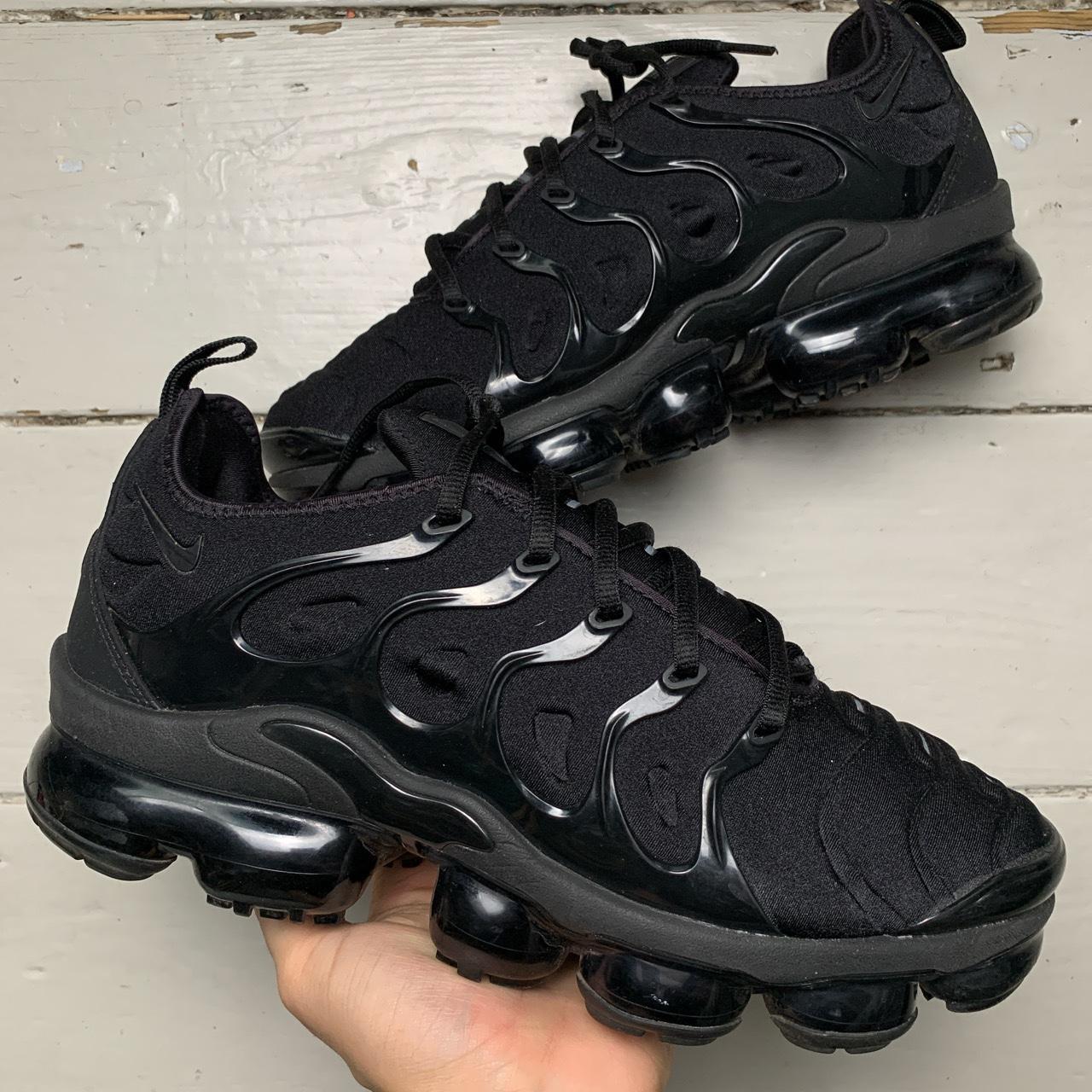 Vapormax hot sale black tn