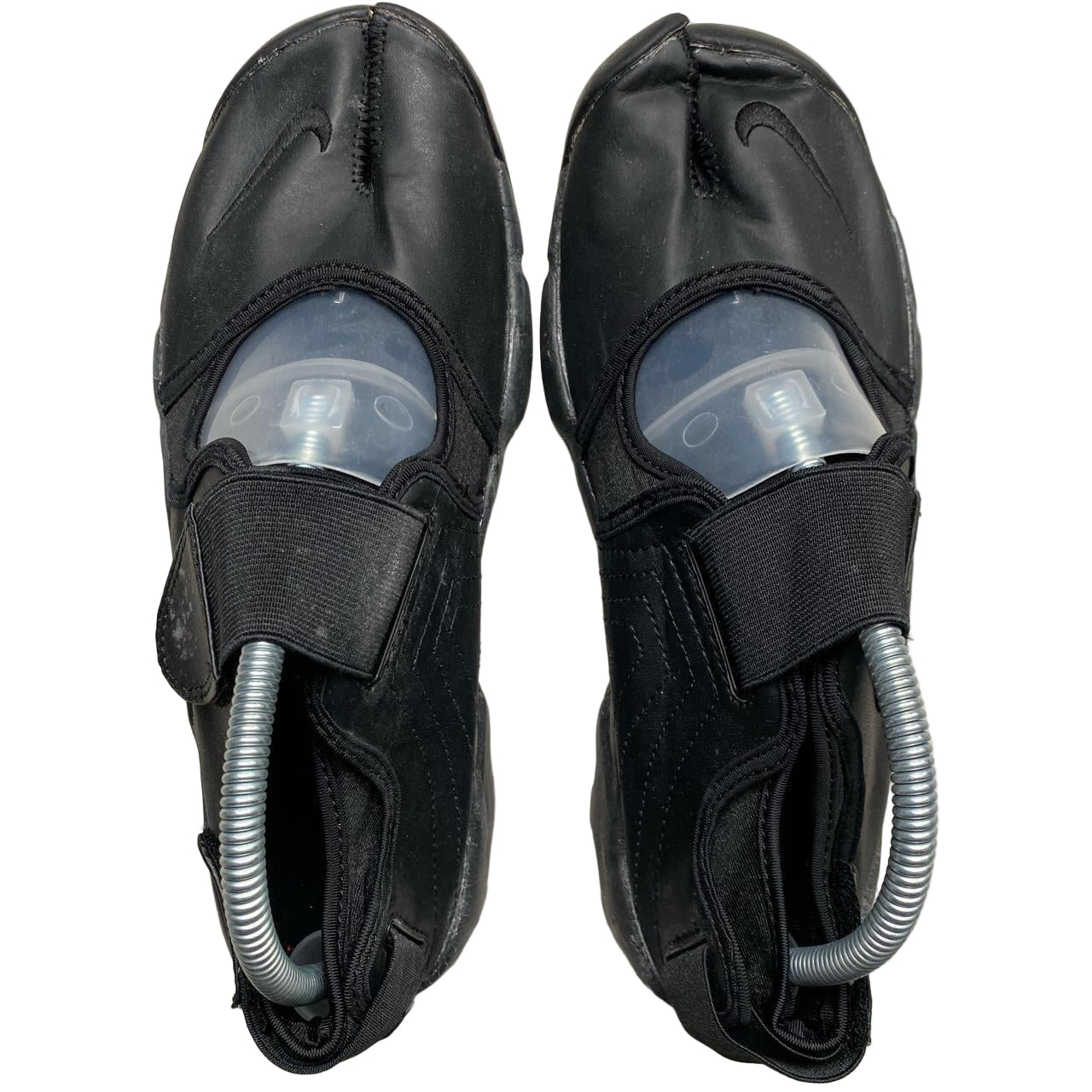 Nike Rift Black Leather (UK 7.5)