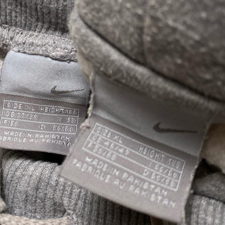 Nike Vintage Grey and White Swoosh Baggy Full Tracksuit (XL)