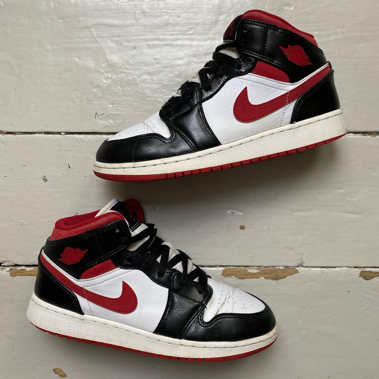 Jordan 1 Mid Gym Red Bred