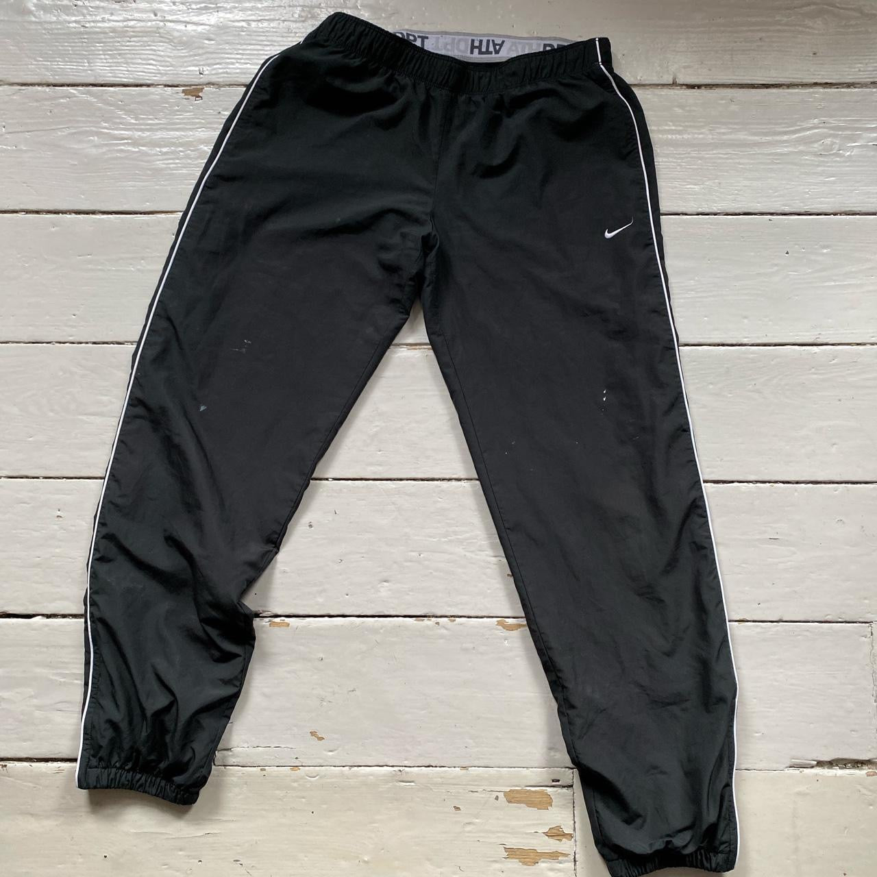 Nike Vintage Black and White Shell Bottoms (Medium)