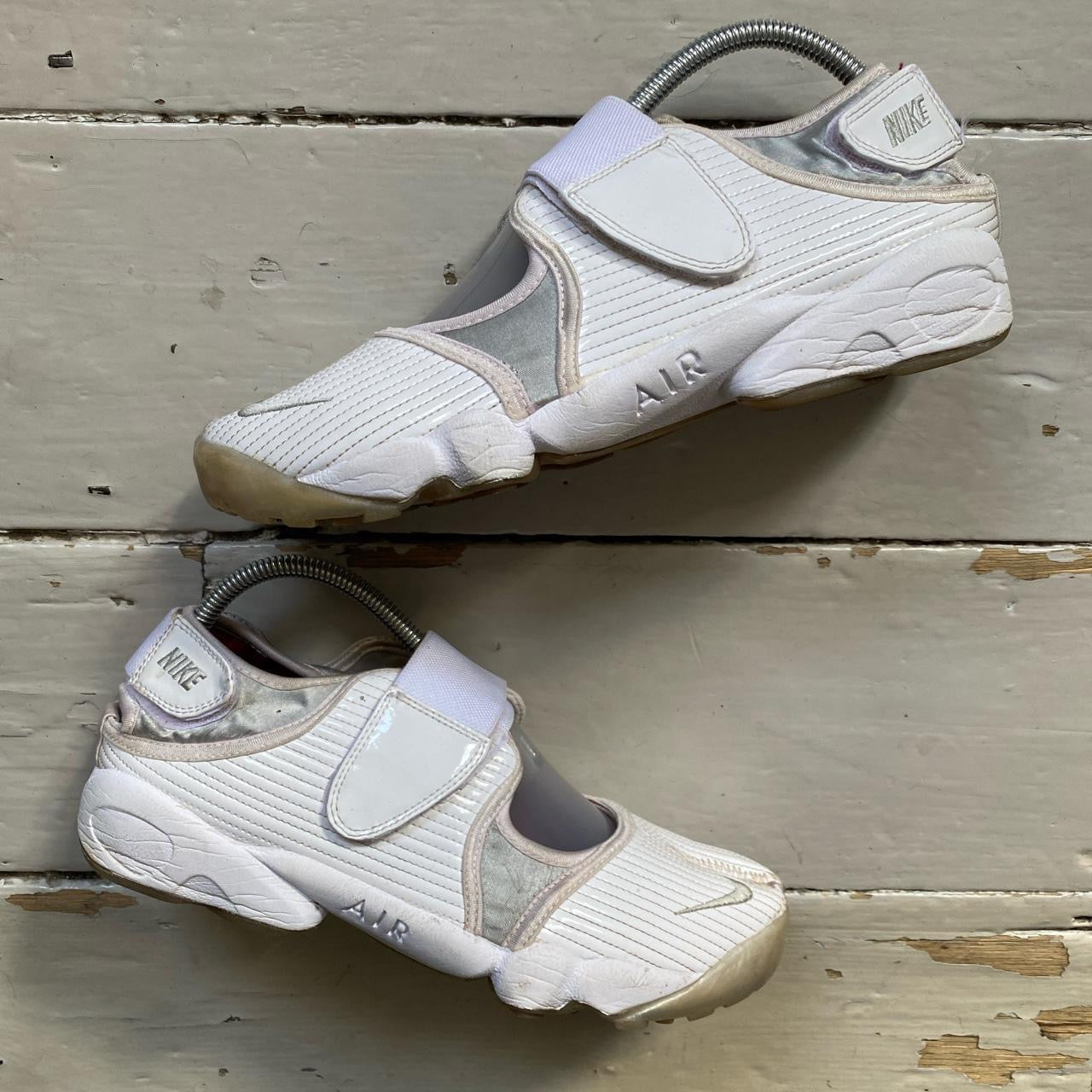 Nike Air Rift 2008 White (UK 8.5)