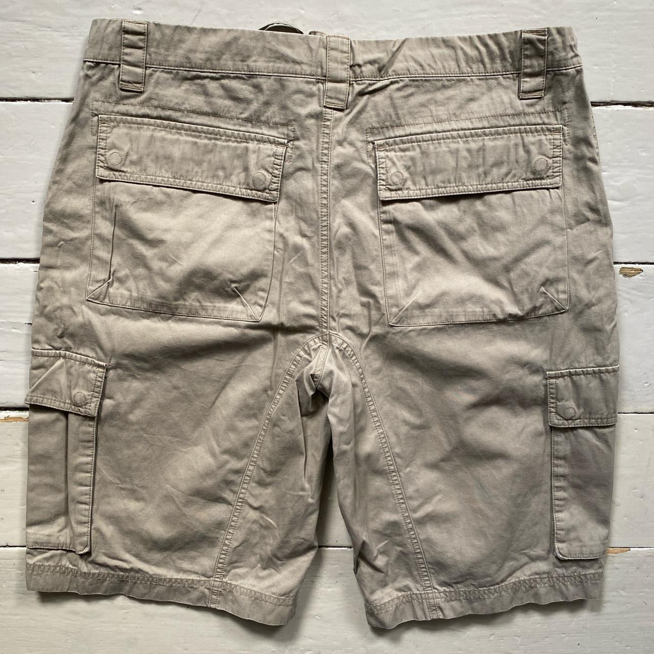 Nike Beige Cargo Shorts (Large)