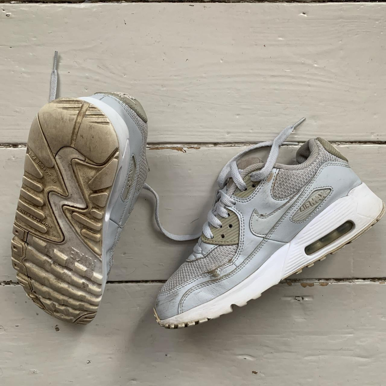 Nike Air Max 90 Silver and White (UK 5)