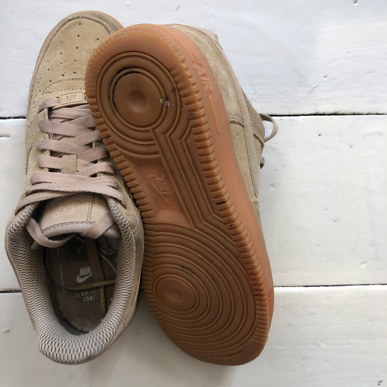 Nike Air Force 1 Beige Suede (UK 6)