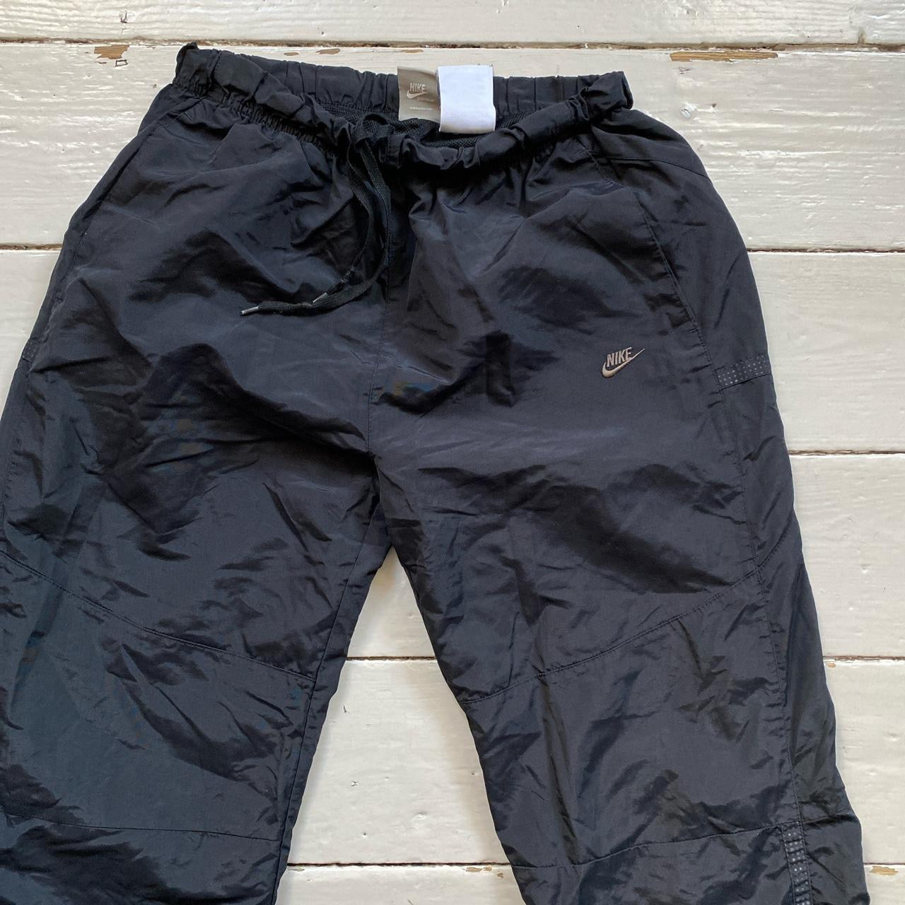 Nike Air Vintage Shell Bottoms (Medium)