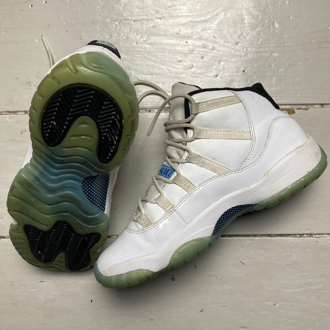 Jordan 11 Legend Blue (UK 6)