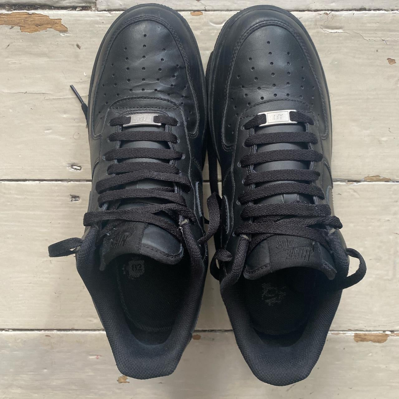 Nike Air Force 1 Black (UK 9)