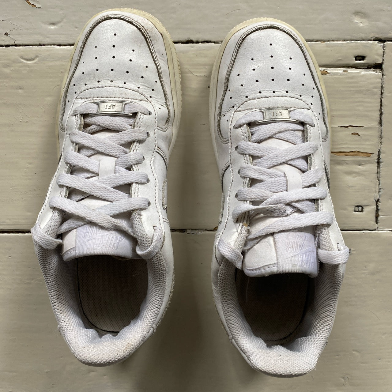 Nike Air Force 1 White (UK 5)